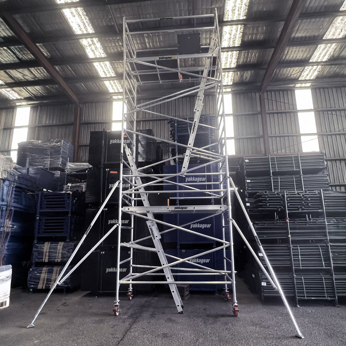 8.6m Reach (6.6m Platform) Aluminium Wide Mobile Scaffolding 2.5m x 1.3m | Yakka Gear - warehouse demonstration - front